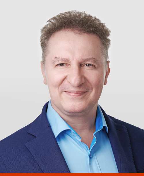SZABOLCS SZAKACSITS