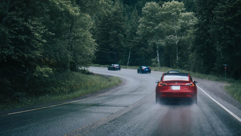 Connected cars literally take us close to the edge